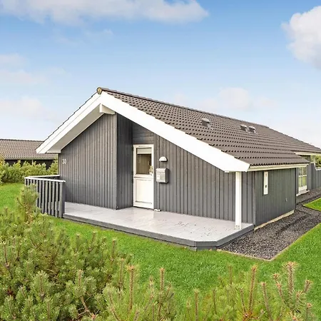 Holiday home 3 Bedroom Cozy In Tarm