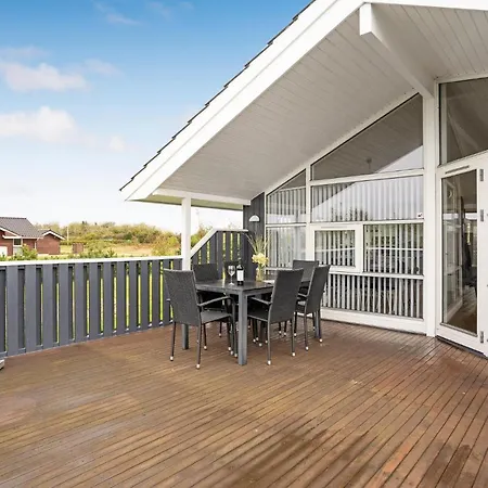 Dom wakacyjny Multebaervej *